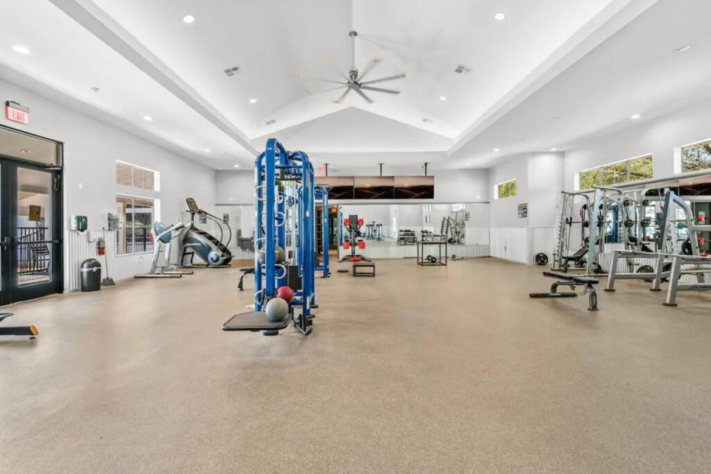 6 Min To Dt~Pool~Free Parking~2King Bed & 2Bath Apartment Austin Exterior photo